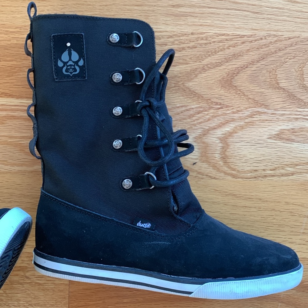 DVS Brand JAMIE Anderson boots sneakerboot snowboarding 7.5 RARE black vans
